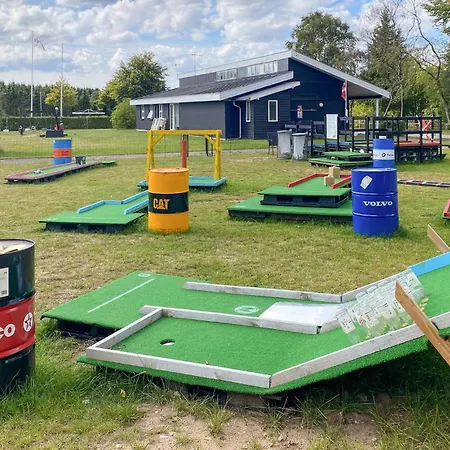 Stunning In With Wifi בית נופש *